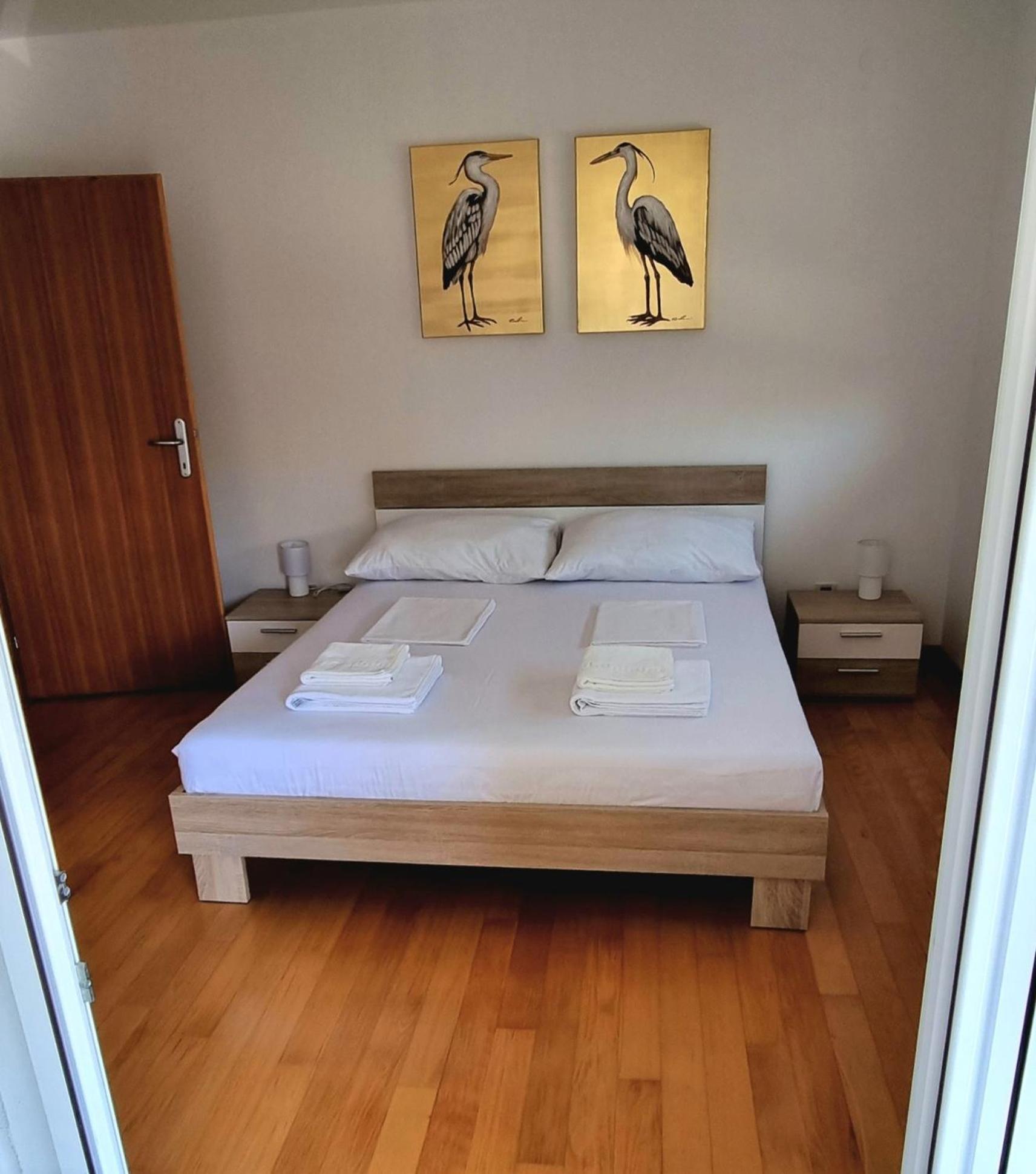 Apartmani Sunce I More Premantura Buitenkant foto