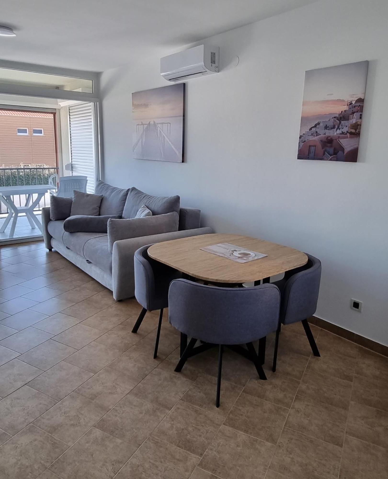 Apartmani Sunce I More Premantura Buitenkant foto